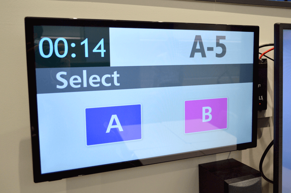 クイズ番組なような出題で講義にユニークさを